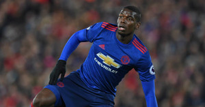 Fellaini át Pogba: Câu chuyện kiểu tóc và phong độ