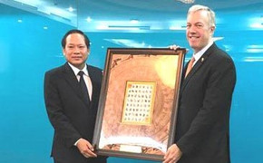 Cuộc đối thoại thẳng thắn giữa Bộ trưởng Trương Minh Tuấn và Đại sứ Mỹ