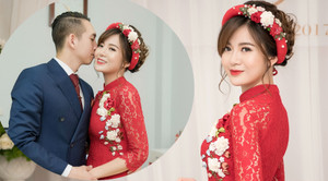 Hot girl MU Tú Linh hôn bạn trai say đắm trong lễ ăn hỏi