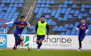 HLV Lê Thụy Hải: 'Đội tuyển Việt Nam vào Asian Cup để làm gì?'