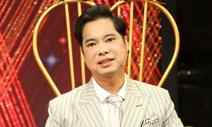 Ngọc Sơn làm giám khảo đêm thi quyết định của ‘Hát cùng mẹ yêu’