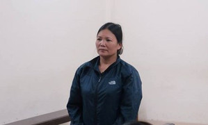 Bố chồng 79 tuổi chống gậy đến tòa kháng cáo, đòi nâng án phạt với con dâu