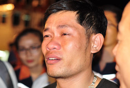 Chìm tàu Hải Thành, 9 người mất tích: 'Các bác cố gắng cứu bố cháu với'