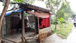 Dâm ô nữ sinh lớp 9 còn thủ dao trả thù người tố cáo