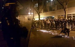 Pháp - Trung căng thẳng vì vụ cảnh sát bắn người ở Paris