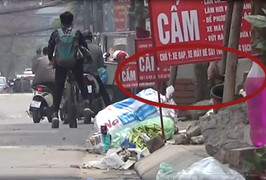 Tuyệt không thấy thùng rác trên vỉa hè, rác ngập đường, phố xá Thủ đô bệ rạc, thiếu văn minh