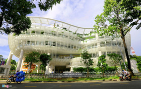 Nhà thiếu nhi có kiến trúc hình con thuyền ở TP.HCM