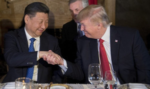 Video: Tổng thống Mỹ Donald Trump ăn tối cùng Chủ tịch Trung Quốc Tập Cận Bình