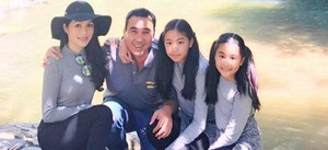 Chuyện 'ngược đời' trong hôn nhân của Quyền Linh