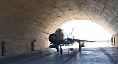 Video: Chiến cơ Syria vẫn xuất kích từ căn cứ vừa bị Mỹ nã tên lửa