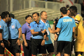 HAGL tung clip chứng minh trọng tài hủy bàn thắng là sai