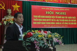 Nguyên Trưởng ban Dân vận Đắk Lắk có con riêng với chủ nhà hàng