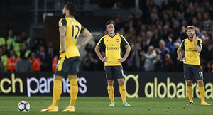 Video kết quả Crystal Palace vs Arsenal: Arsenal thua thảm, xa dần top 4