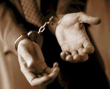 Bắt giam nguyên Giám đốc Trung tâm hỗ trợ người nghèo trong phát triển nông thôn mới