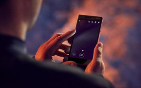 Lộ giá smartphone Nokia 9, cấu hình khủng
