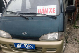 Xe biển xanh lại được rao bán trên quốc lộ ở Quảng Ninh