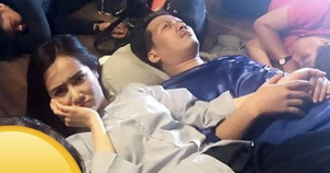 Trường Giang nằm bên Nhã Phương ở phim trường giữa ồn ào rạn nứt