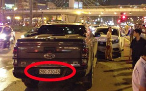 Danh tính tài xế lái ô tô đi ngược chiều tông liên hoàn trên phố Hà Nội