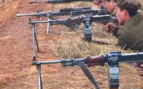 Súng Triều Tiên bắn không ra đạn trong video tuyên truyền mới