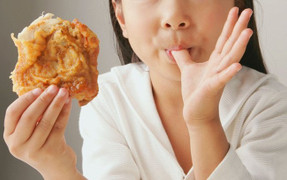 Chuyên gia 'vạch mặt' thủ phạm gây dậy thì sớm ở trẻ