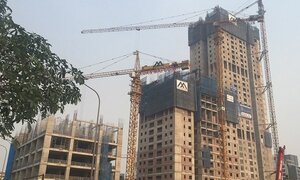 Hanoi Paragon chính thức cất nóc