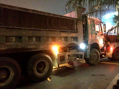 Thiếu nữ bị xe tải cán chết giữa đêm ở Hà Nội