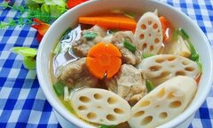 Củ sen hầm sườn non ngon cơm