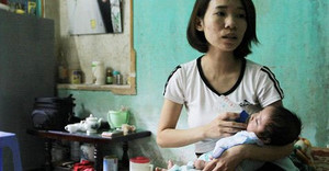 Thực hư chuyện người mẹ sinh đôi lên mạng cho bớt con vì không nuôi nổi