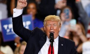 Tỷ lệ ủng hộ tệ hại, Donald Trump vẫn ca ngợi chính phủ 'hiệu quả'