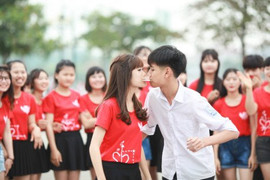 Bộ ảnh kỷ yếu rực rỡ sắc màu của học sinh Bắc Giang