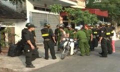 Hai mẹ con bắt giam 6 cán bộ phường, dọa kích nổ bình gas