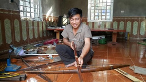 Chuyện ít biết của 'vua nỏ' xứ Mường có tài bắn trăm phát trăm trúng