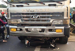 Xe tải cố tình lấn làn, đâm chết 2 người: Ủy ban ATGT Quốc gia đề nghị xử nghiêm