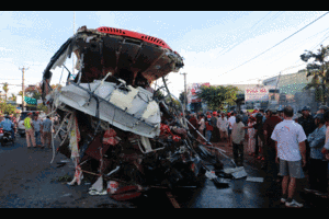 Xe tải tông xe khách ở Gia Lai: Nạn nhân thương vong tiếp tục tăng