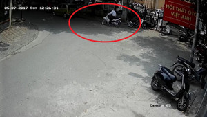 Có khóa thông minh, xe máy vẫn bị trộm trong chớp mắt