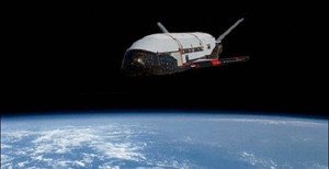 Sứ mệnh bí ẩn của phi thuyền Mỹ trôi gần 2 năm ngoài không gian