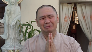 Minh Béo khóc lóc: 'Tôi nhận tội ấu dâm vì tôi yêu đất nước'