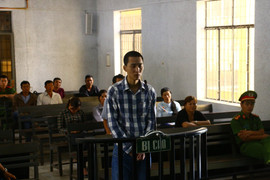 Mâu thuẫn trong quán game, nam thanh niên đâm chết bạn