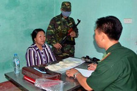 'Nữ quái' Trung Quốc sa lưới khi mang lượng lớn ma túy vào Việt Nam