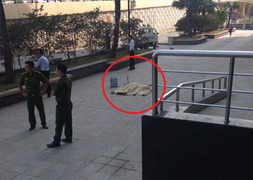 Rơi từ tầng 5 chung cư, người phụ nữ chết thương tâm