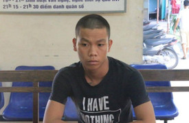 Vượt không thành, chặn đầu xe ô tô đập phá