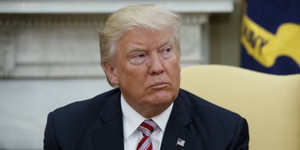 Nhà Trắng phủ nhận nghi vấn Trump cảnh báo Comey 'giữ miệng' trước báo chí