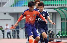 17h hôm nay, Xuân Trường đá chính ở Gangwon