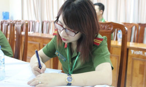 Thi THPT Quốc gia 2017: Bật mí ‘chiến thuật’ làm bài trắc nghiệm tiếng Anh