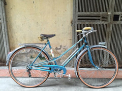 Cận cảnh những chiếc xe đạp Peugeot cổ giá 45 triệu đồng