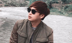 Bảo Anh bận đi diễn xa, Hồ Quang Hiếu một mình du ngoạn Pakistan