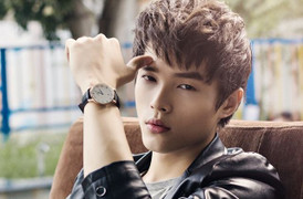 Hành trình từ chàng trai gầy gò đến ‘soái ca từ thiện’ gây bão mạng xã hội