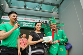 Chen chân đăng ký Vay Nhanh tại VPBank