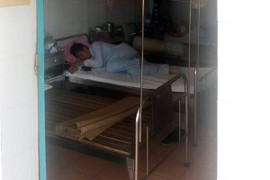 Điều dưỡng tự nhận chữa được bệnh lao, khiến bệnh nhân ‘tiền mất tật mang’