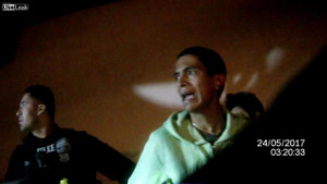 Trộm gào khóc, 'đòi mẹ' khi bị cảnh sát còng tay bắt giữ